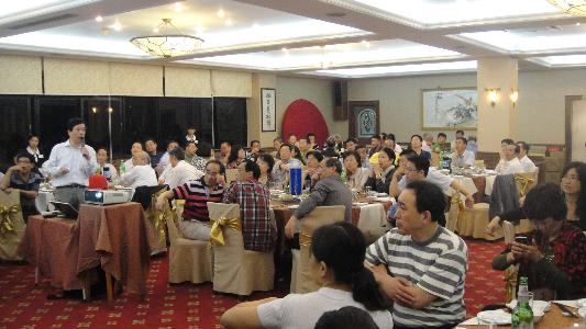 大学生做爱
欢迎77级、78级校友返校